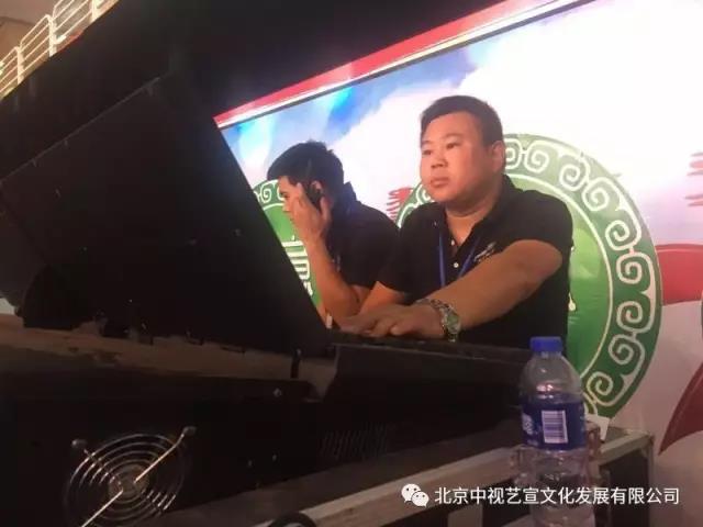 《挑战者联盟》第三季收官演唱会在呼和浩特圆满录制-1
