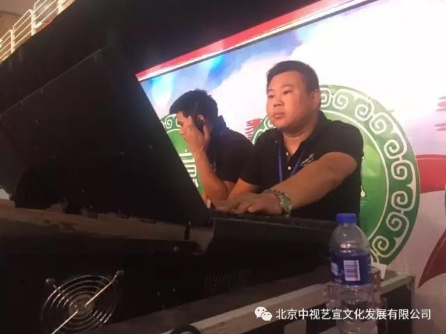 《挑战者联盟》第三季收官演唱会在呼和浩特圆满录制-1