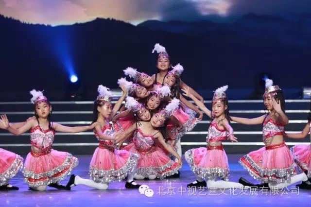 中视艺宣助力“校园时代 大咖来了”第十四届全球华人青少年综艺盛典-11